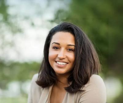 denta-vive-reviews-smile-customer-satisfied